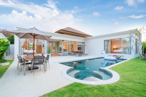 Cost of Concrete Pool Patio Installation in Boise